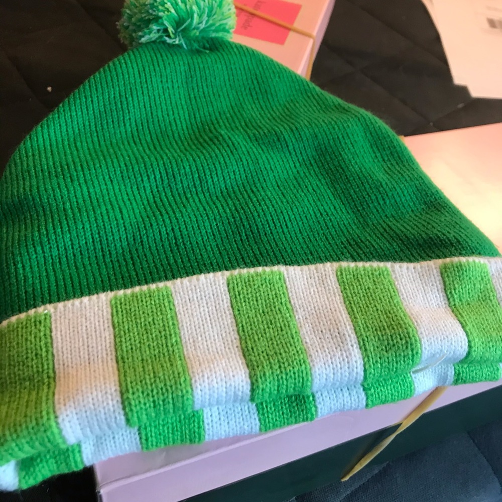 Bonnet en tricot hat